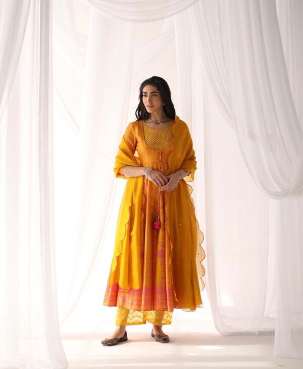 Formal Kurthi Wear sets